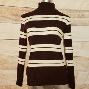 Spoiled Angel Turtleneck Size: Large